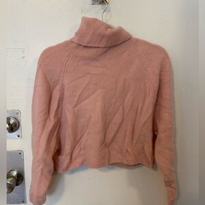 100% cashmere pink crop sweater - turtleneck
